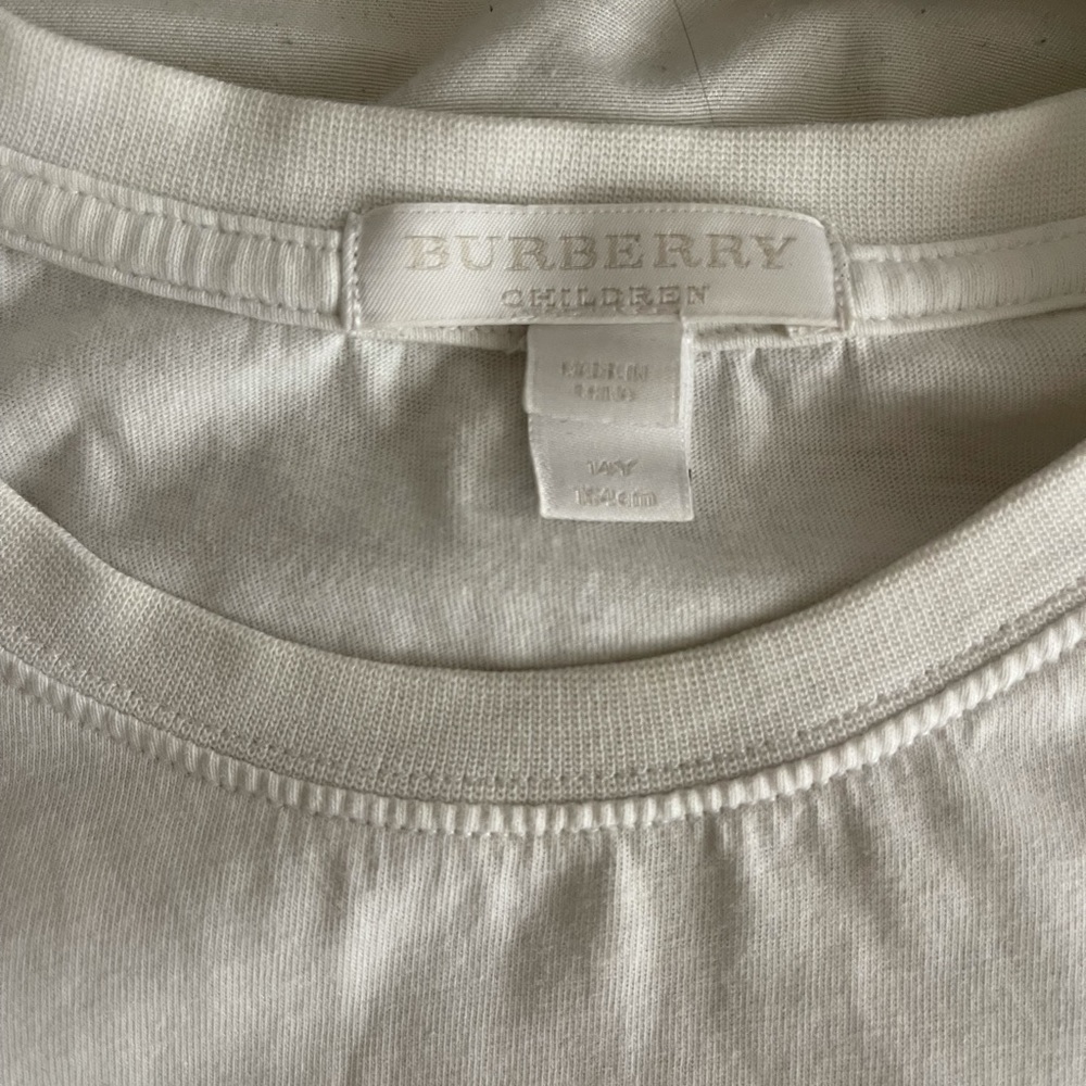 Burberry t-shirt - Picture 3 of 3